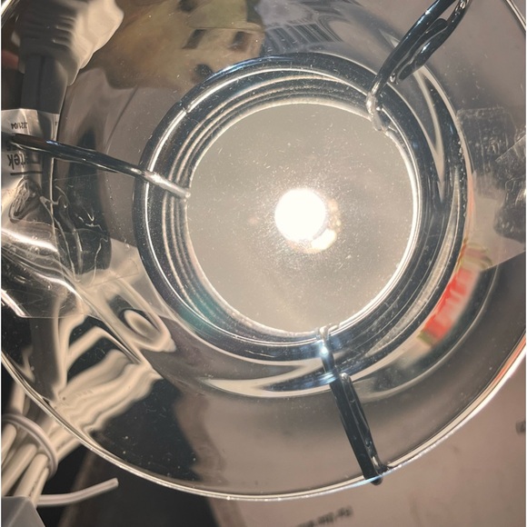 Glasses oil/wax warmer dimmer switch no box. Bed bath & beyond - Picture 2 of 16